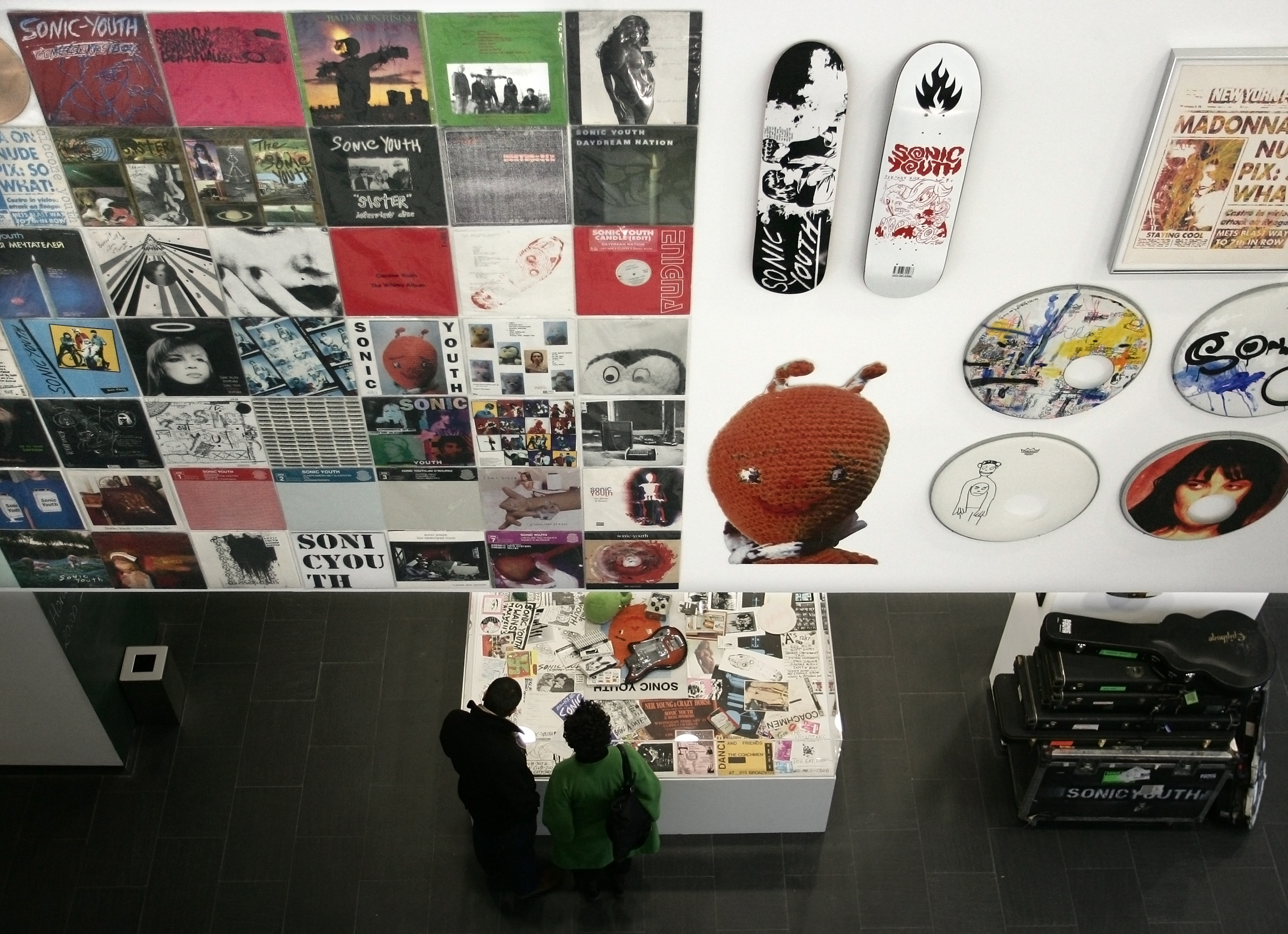 Sonic Youth etc.: Sensational Fix - Centro de Arte Dos de Mayo